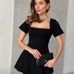 Elegant Black Mini Dress with Square Neckline — Dresses — YuNiKo