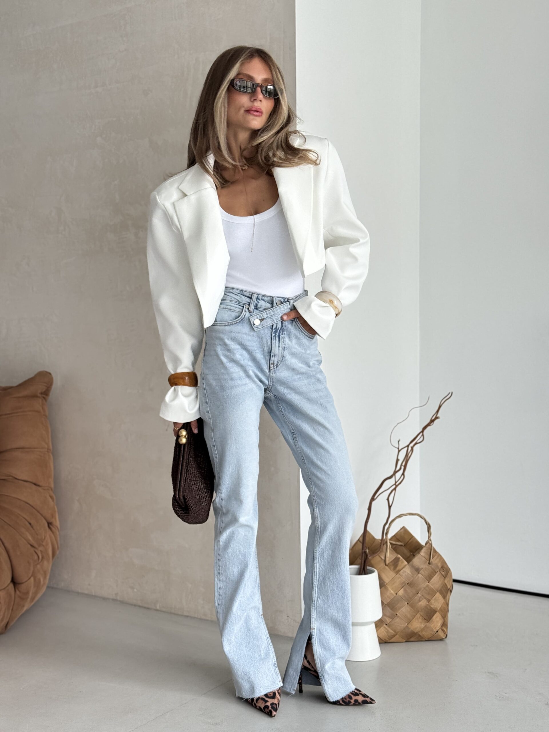 Cropped Tailored Blazer - Image 2