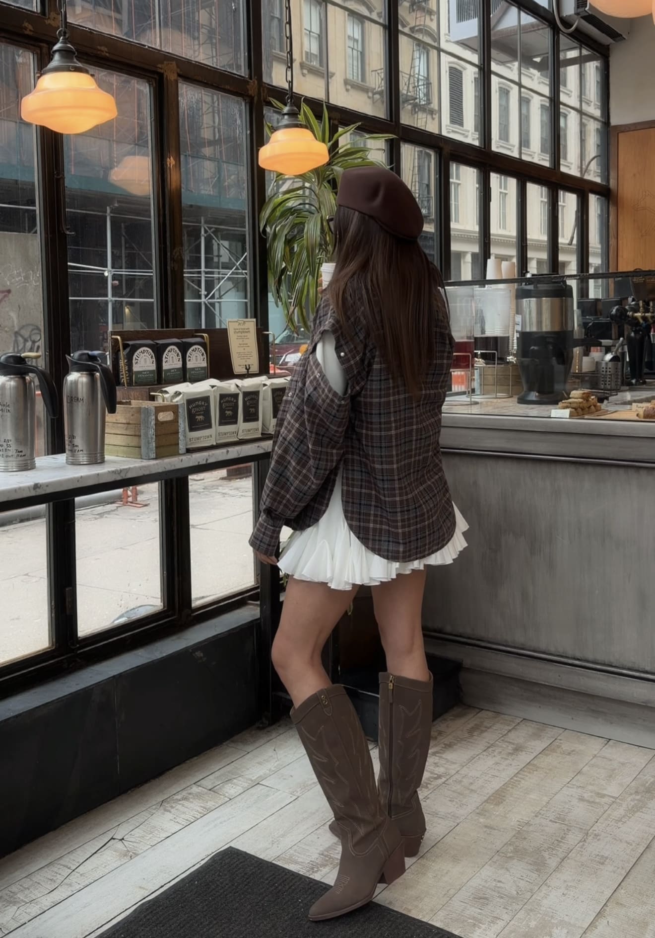 Oversized Plaid Shirt with Snap-Button Sleeves - Image 7