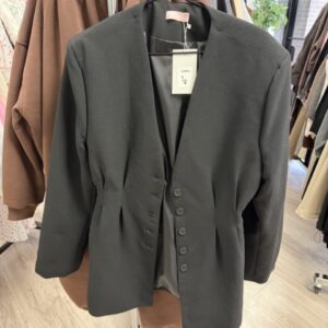 Jacket Osa
