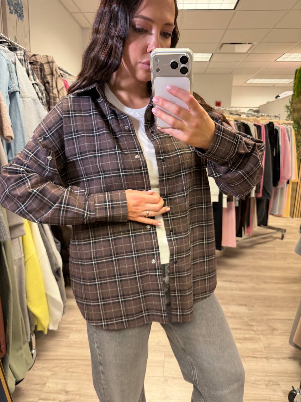 Oversized Plaid Shirt with Snap-Button Sleeves - Image 10
