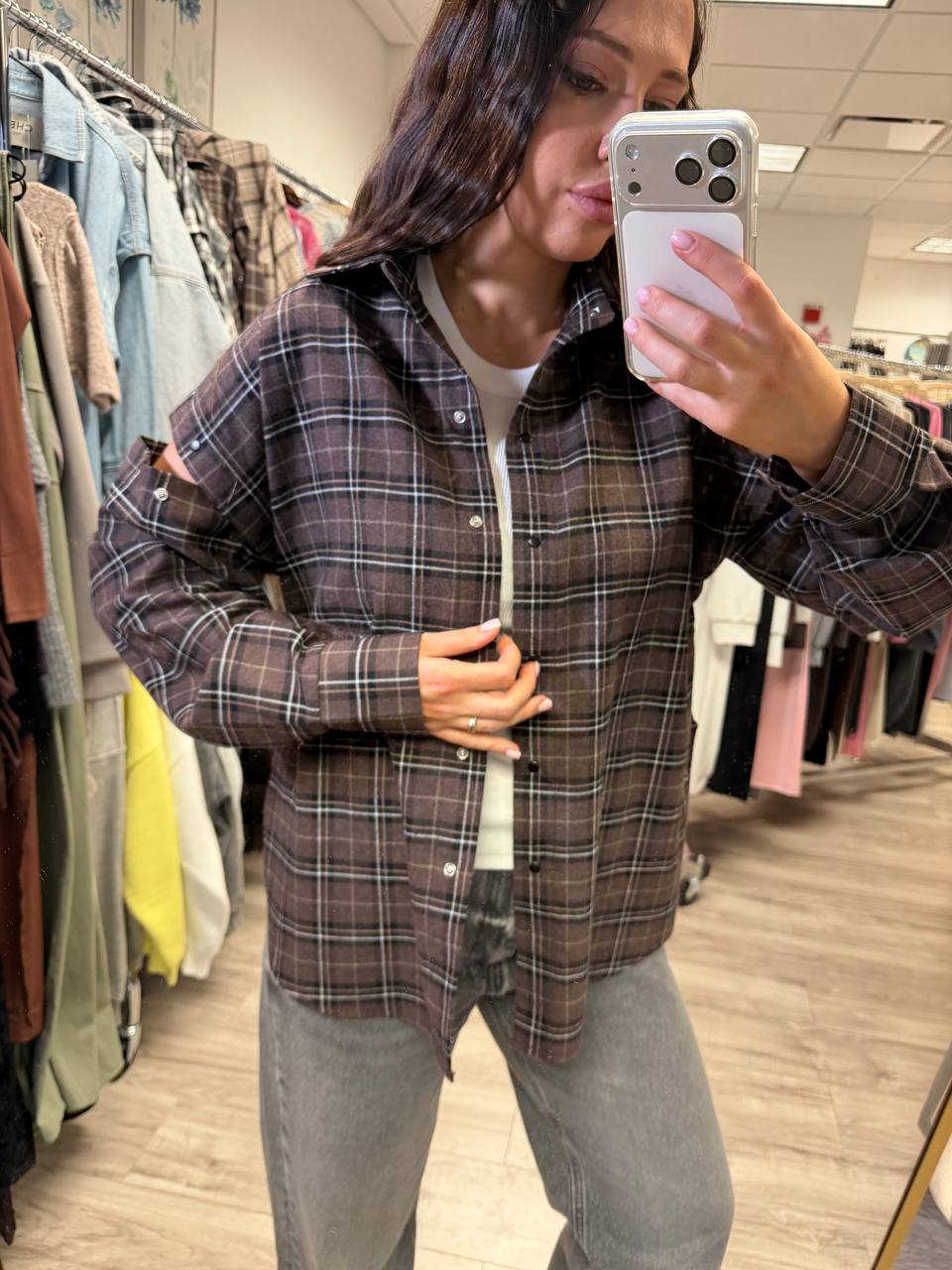 Oversized Plaid Shirt with Snap-Button Sleeves - Image 11