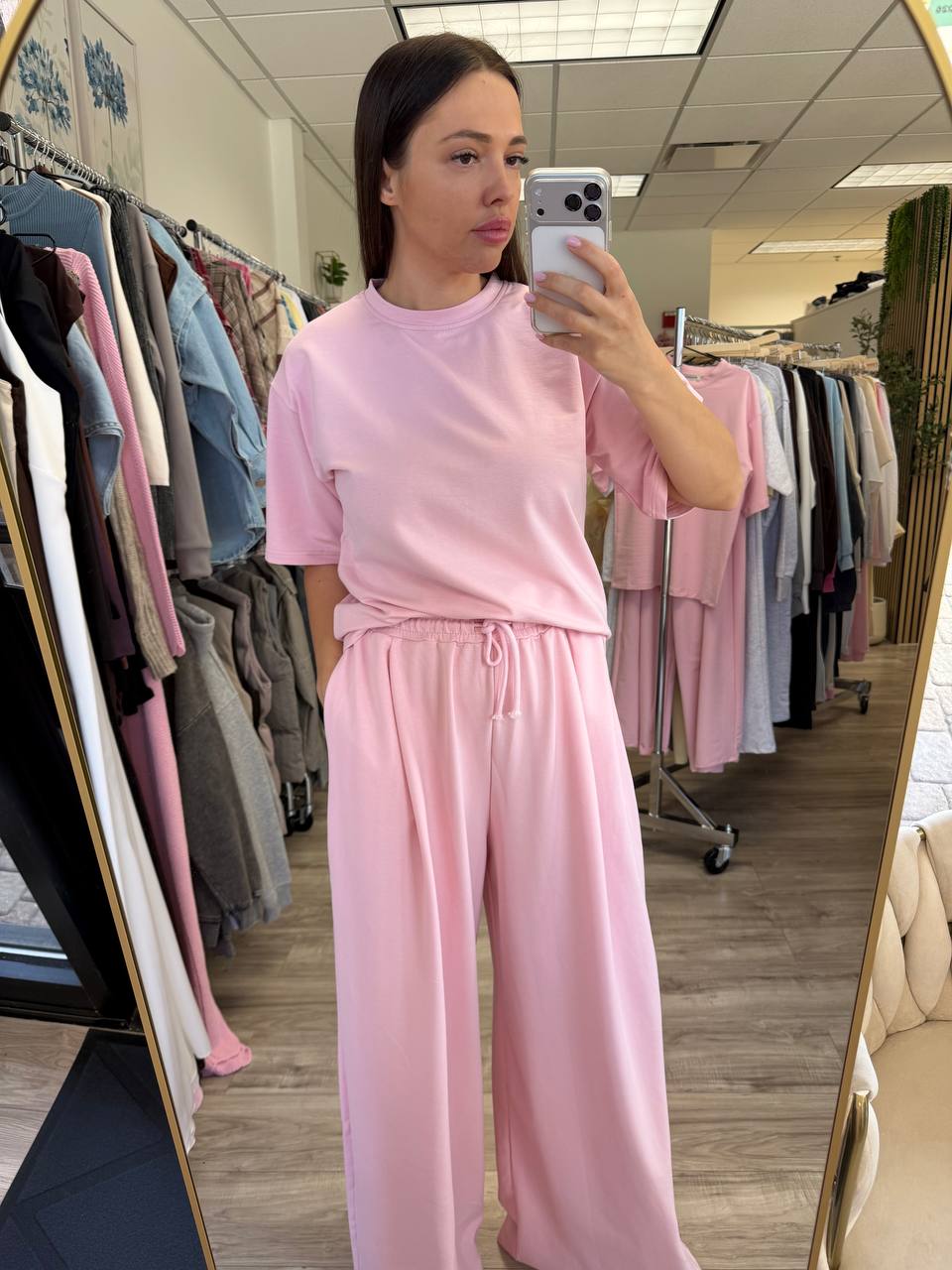 Relaxed T-shirt and wide-leg pants set - Image 2